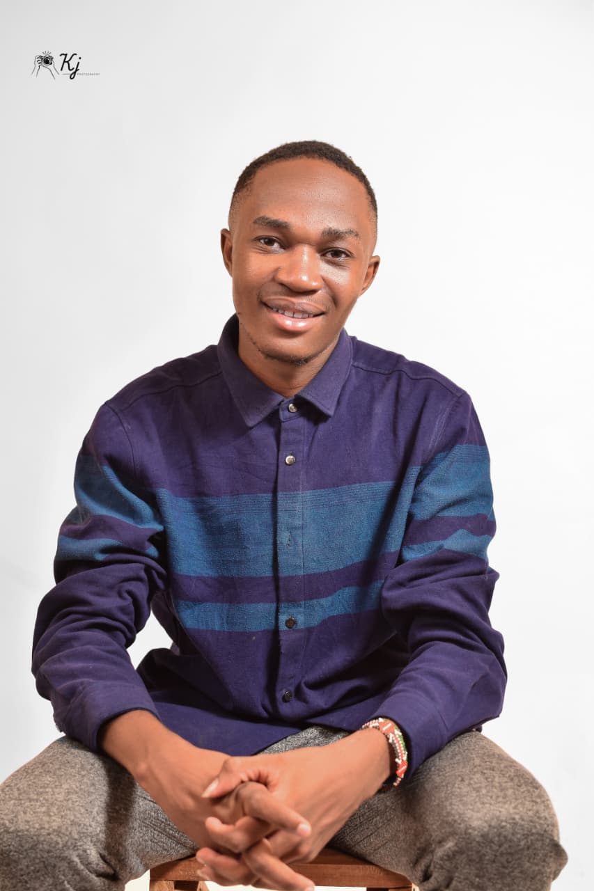 Raphtone Bahati, Graphic Lead WebWave Kenya